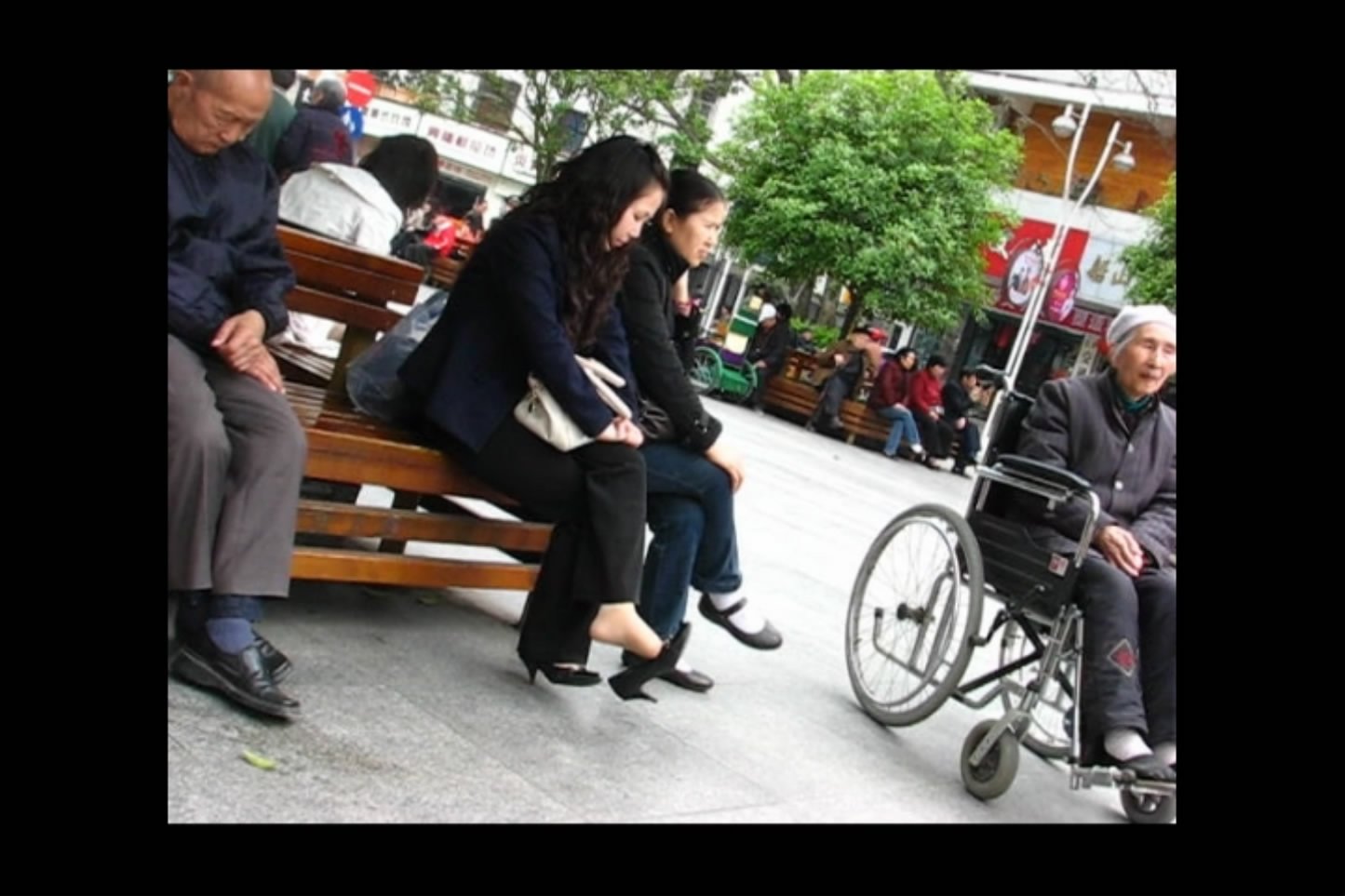 streetsnapdangl[00 03 38][20181128 233433 3]